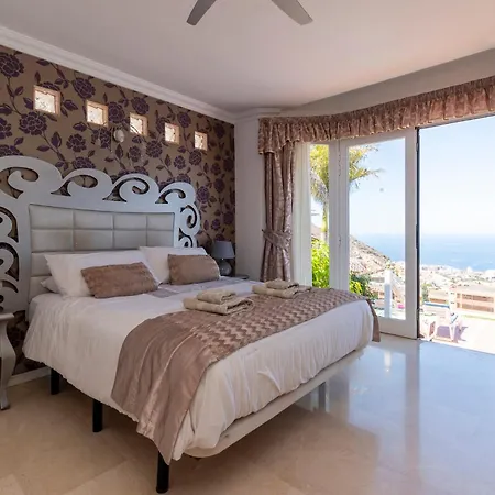 Villa Romantica Lovely 4 Bedroom Private Heated Pool Costa Adeje (Tenerife)