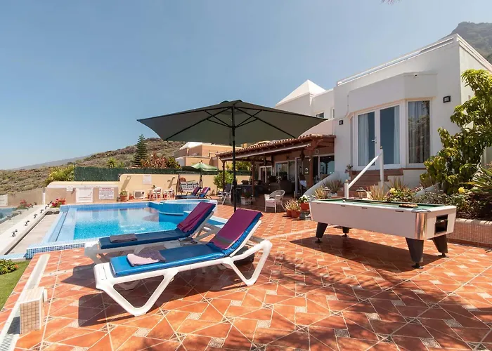 Romantica Lovely 4 Bedroom Private Heated Pool