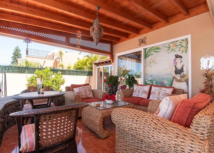 Romantica Lovely 4 Bedroom Private Heated Pool Villa