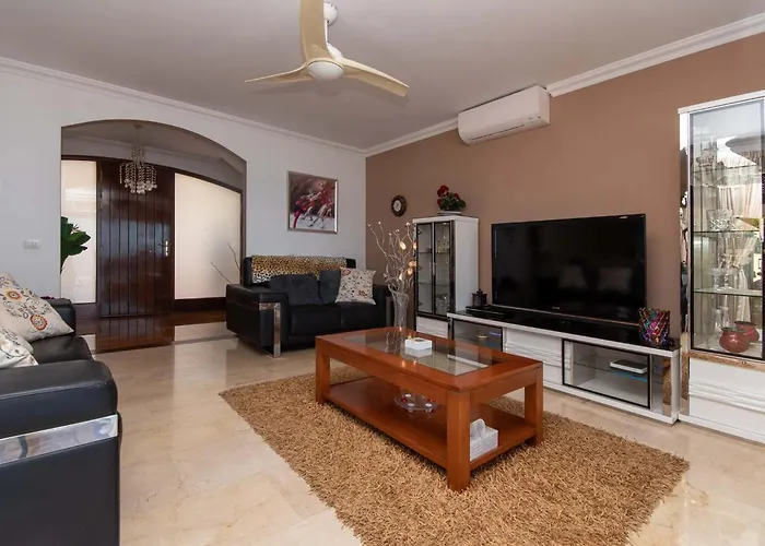 Villa Romantica Lovely 4 Bedroom Private Heated Pool