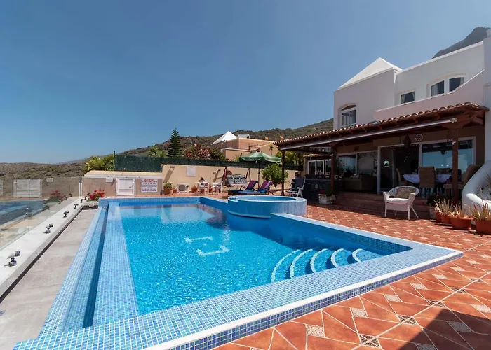 Romantica Lovely 4 Bedroom Private Heated Pool Costa Adeje (Tenerife)