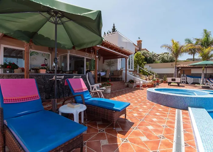 Romantica Lovely 4 Bedroom Private Heated Pool * Costa Adeje (Tenerife)