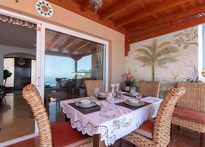 Romantica Lovely 4 Bedroom Private Heated Pool * Costa Adeje (Tenerife)