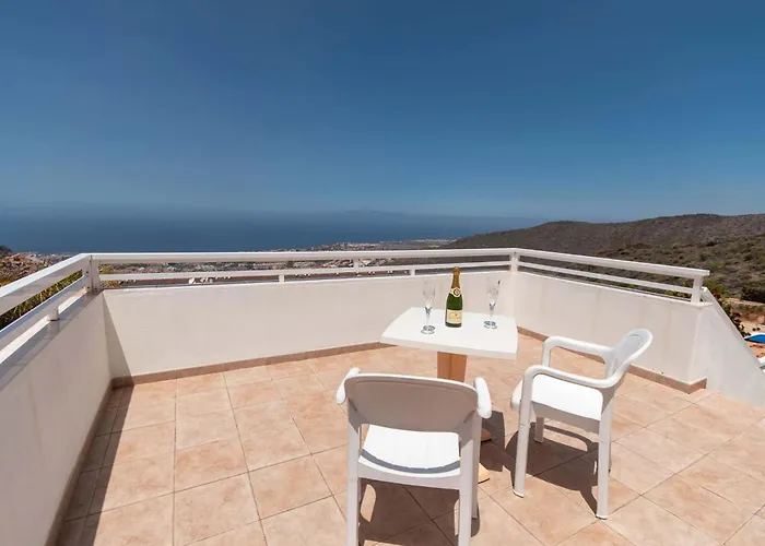 Romantica Lovely 4 Bedroom Private Heated Pool Villa Costa Adeje (Tenerife)